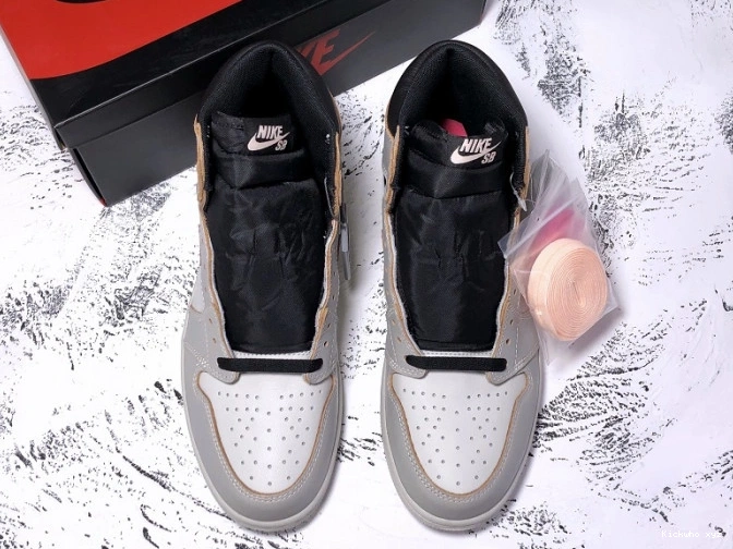 Jordan Bone OG Light Nike CD6578-006 x High 1 SB Air 0814